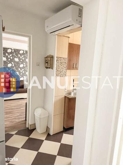 Titan 5` Metrou 1 Decembrie Trapezului Salajan ParC IOR Renovat - 2
