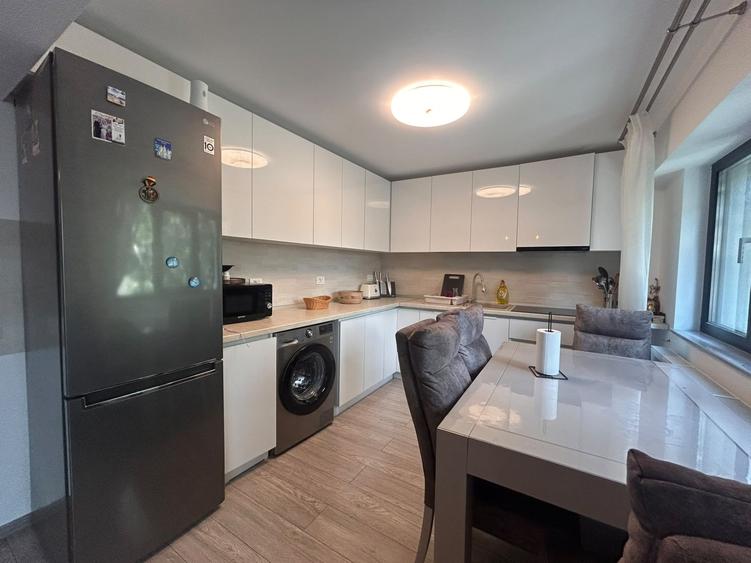 La Cheie - Apartament 2 camere, etaj 1, zona Plantelor. Mobilat utilat - 1