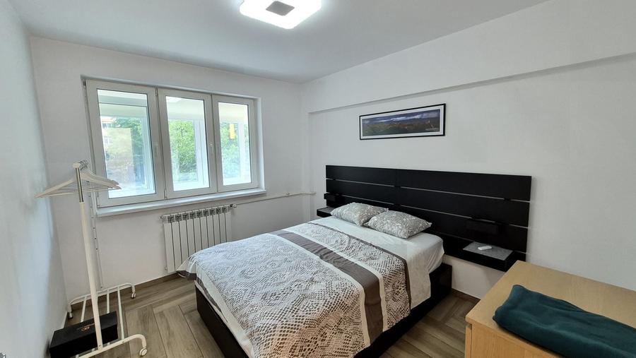 Apartament cu 3 camere decomandat, mobilat în Iancului