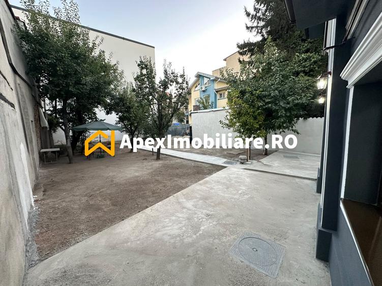 Casă individuală cu 4 camere cu Canalizare în Parcul Carol