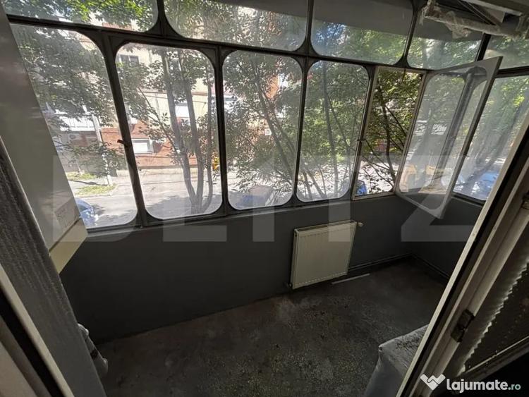 Apartament cu 2 camere decomandat în Soarelui