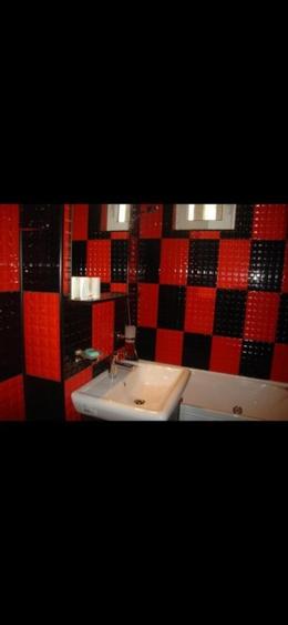 Apartament cu 3 camere semidecomandat, mobilat în Obor