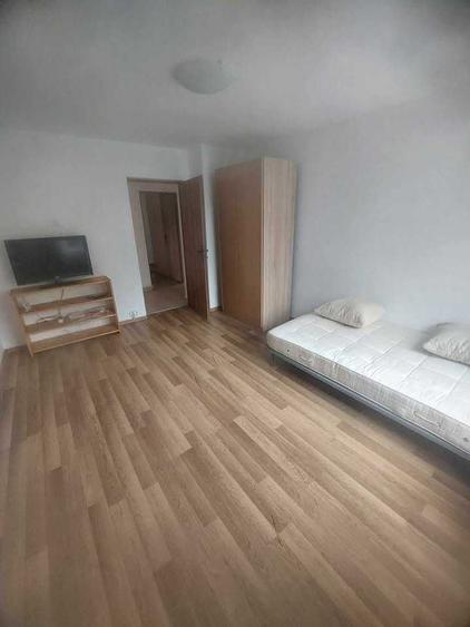 Apartament cu 2 camere decomandat în Semicentral