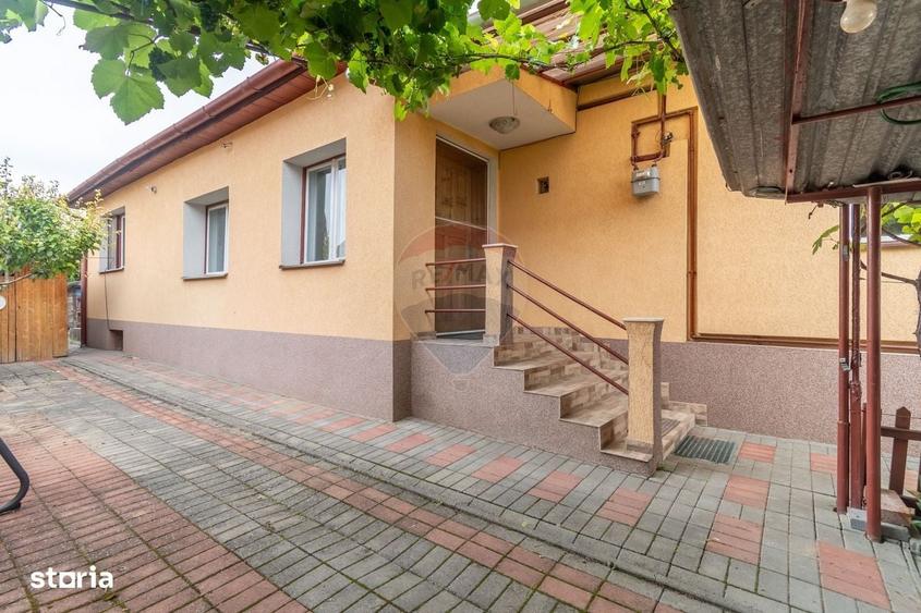 Casa / Vila cu 2 camere de vanzare in zona Dambul Rotund - 6