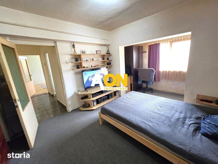 Apartament cu 2 camere decomandat în Central