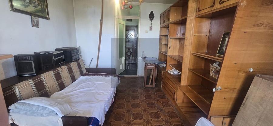 Garsonieră decomandată în Progresul