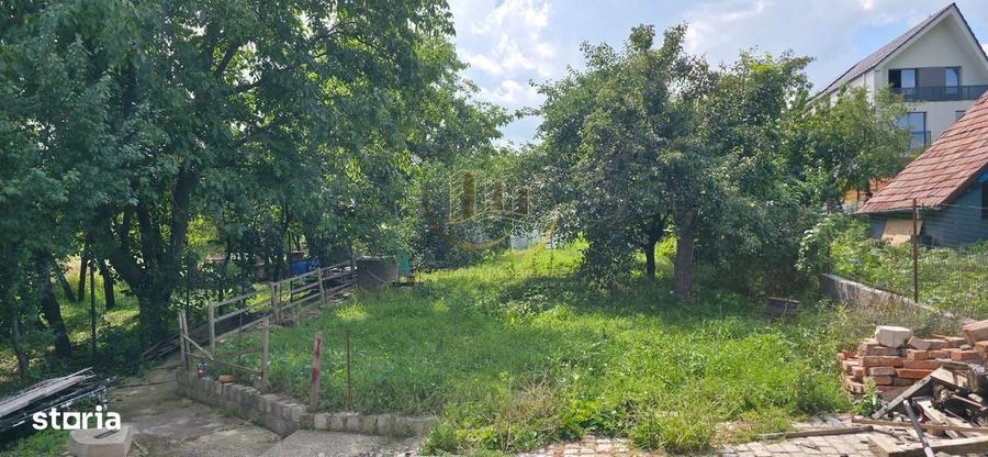 Casă cu 4 camere cu Teren 750 Mp în Central