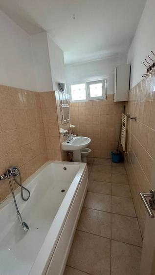 Ultracentral Apartament 2 camere Bacău - 7