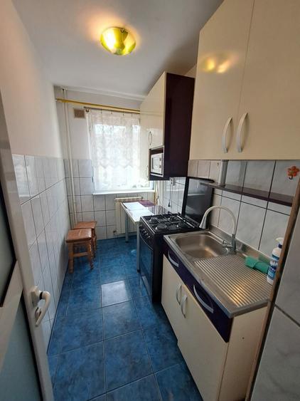 Apartament de inchiriat, cartier George Enescu, strada Aleea Saturn - 3