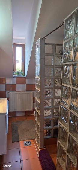Apartament la mansarda, 2 camere decom, Gheorgheni, mobilat/utilat - 10