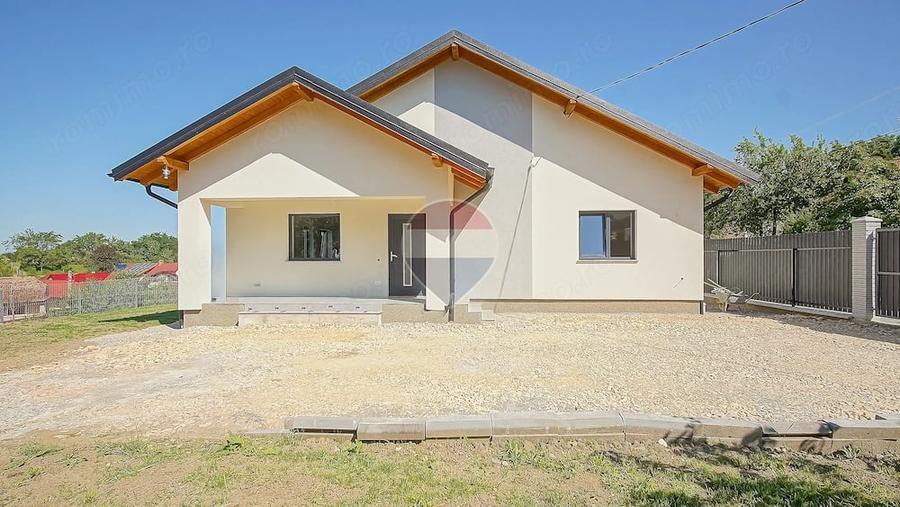 Casa noua langa Bra?ov, curte insorita ?i vedere panoramica - 19