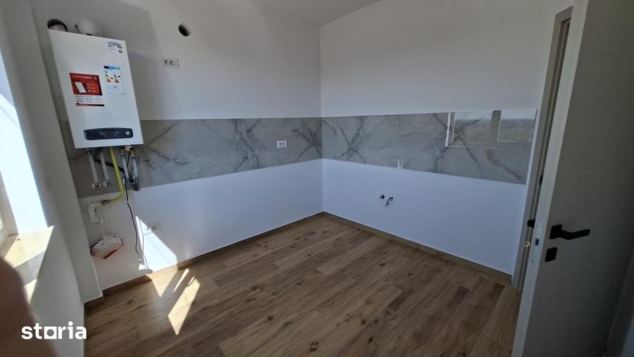 Apartament cu 3 camere în Rediu