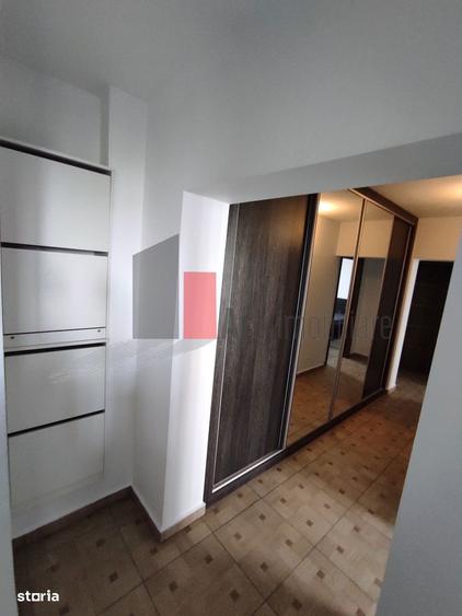 Apartament cu 3 camere decomandat în Camil Ressu