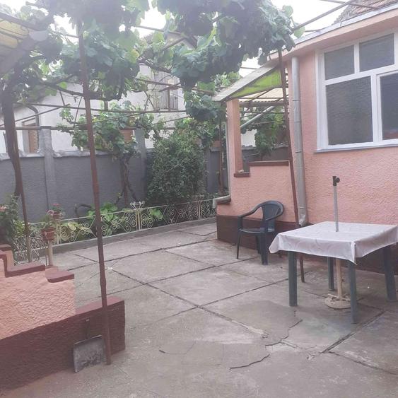 Casă cu 3 camere cu Teren 188 Mp în Central
