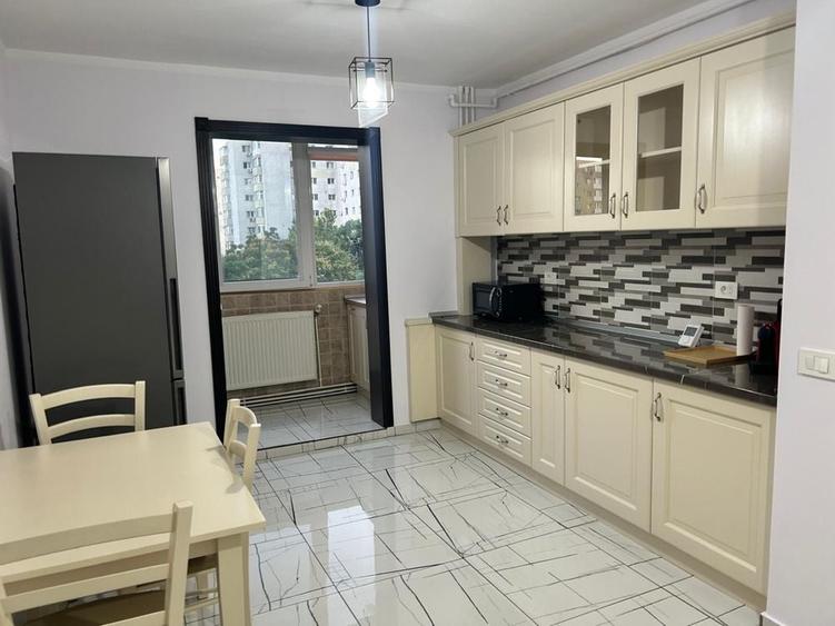 Apartament cu 2 camere decomandat în Iancului