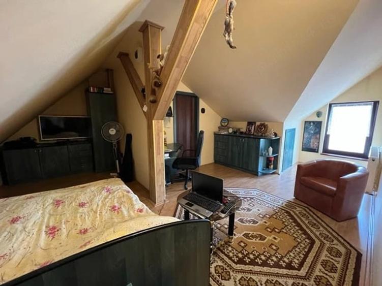 Casă cu 2 camere cu Teren 231 Mp în Central