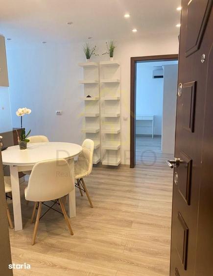 Apartament cu 3 camere în Berceni