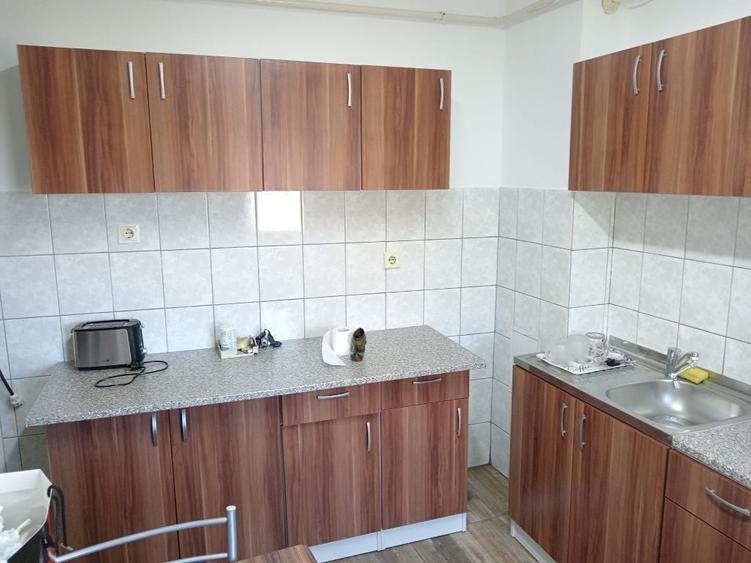 Inchiriez apartament 2 camere - 9