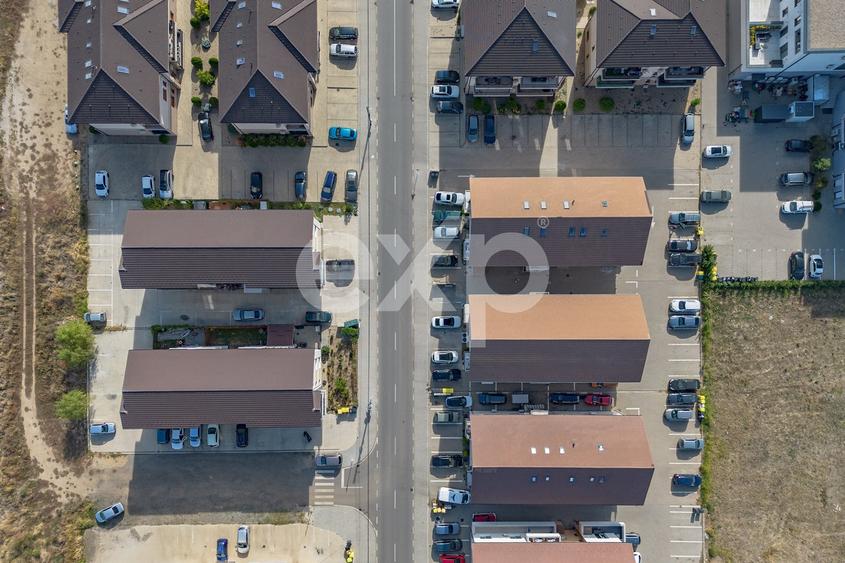 Apartament cu 3 camere în Dumbrăvița