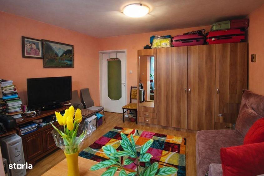 Apartament cu 3 camere în Tudor