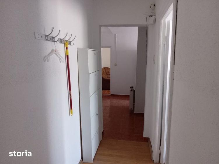 Apartament cu 3 camere în Bartolomeu