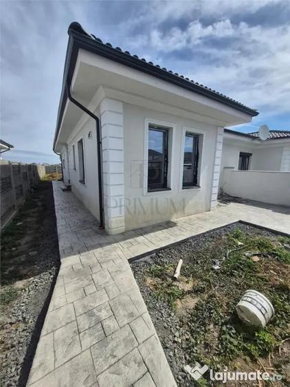 Duplex parter - 2 dormitoare - 2 bai - zona excelenta la 4 b - 5