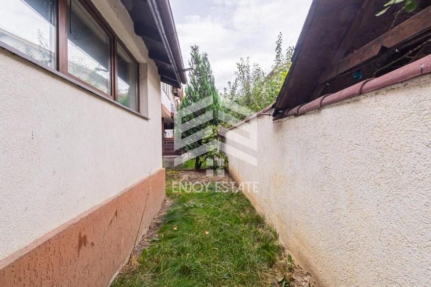 Apartament cu 4 camere decomandat, mobilat în Sânpetru