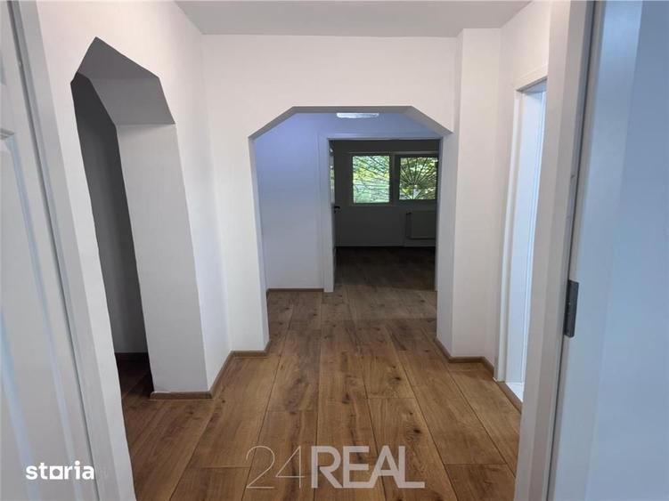 Apartament cu 4 camere decomandat în Tineretului