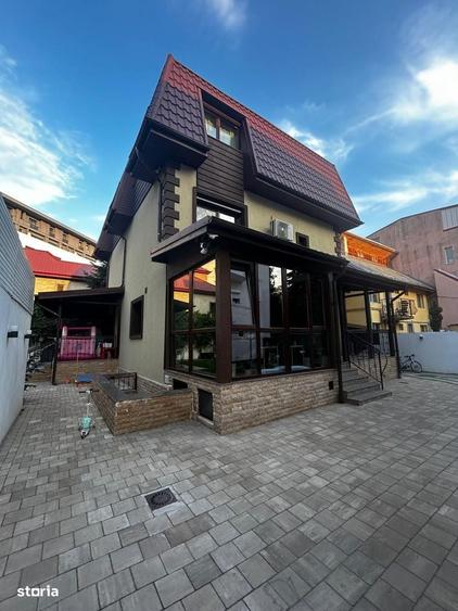 Casa de inchiriat cu 6 camere in Baneasa - 4