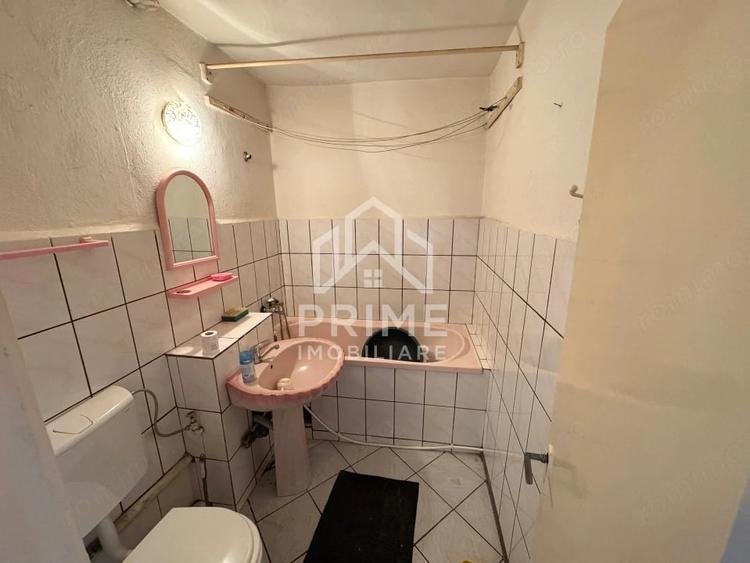 Garsonieră decomandată în Central