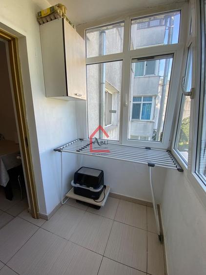 Apartament cu 2 camere decomandat, mobilat în Alexandru cel Bun