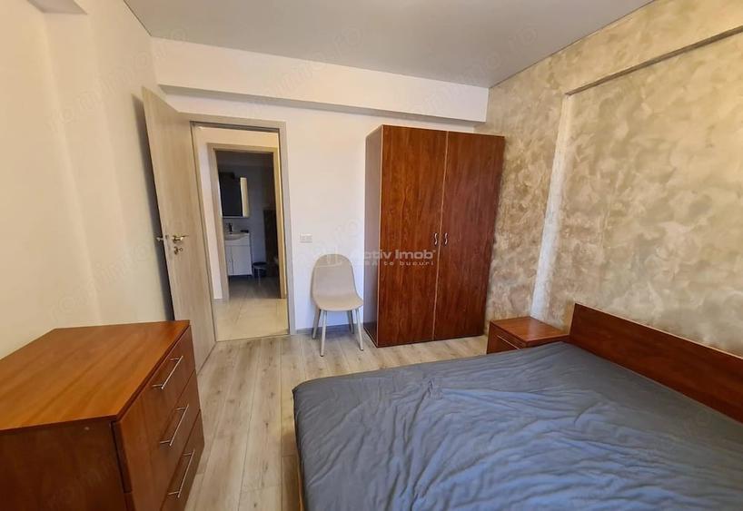 Apartament cu 2 camere semidecomandat în Berceni