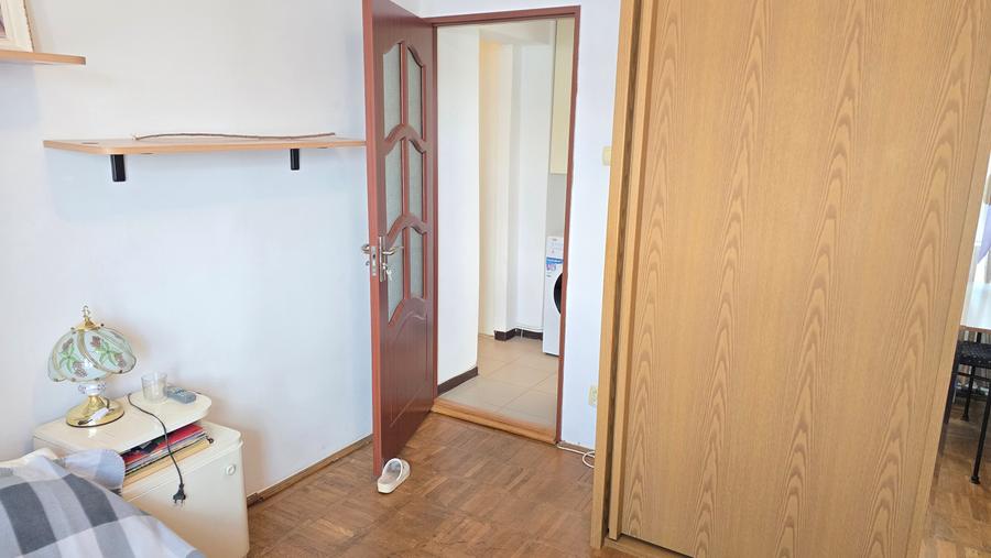 Apartament cu 3 camere decomandat în Zarand