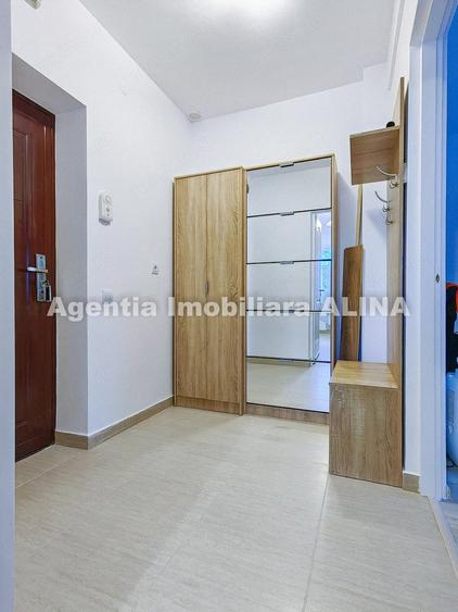 Apartament cu 2 camere semidecomandat în Gojdu