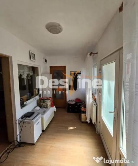 Casă cu 3 camere cu Teren 170 Mp în Central