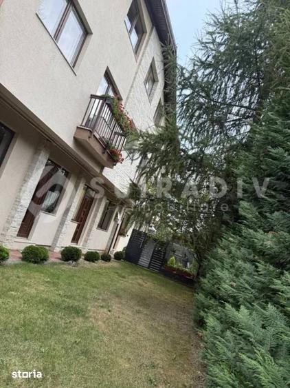Casă cu 4 camere cu Teren 200 Mp în Gheorgheni