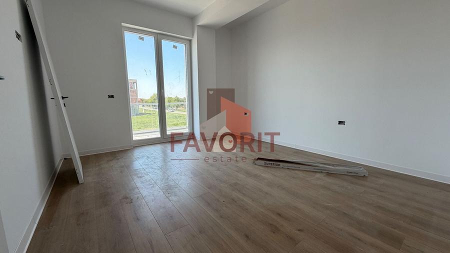 Apartament cu 3 camere decomandat în Moșnița Nouă