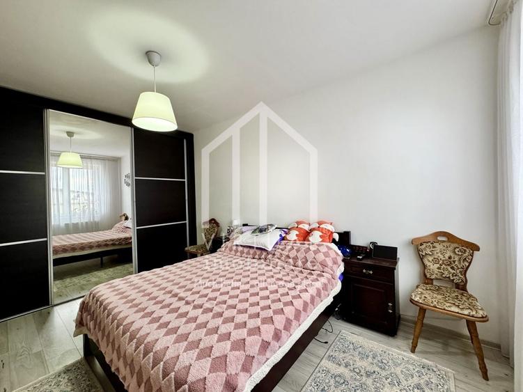 Apartament cu 2 camere decomandat, mobilat în Central