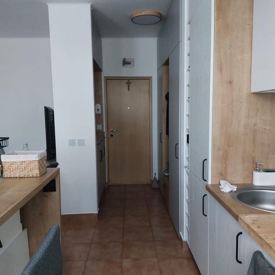 Apartament cu 2 camere decomandat în Florești