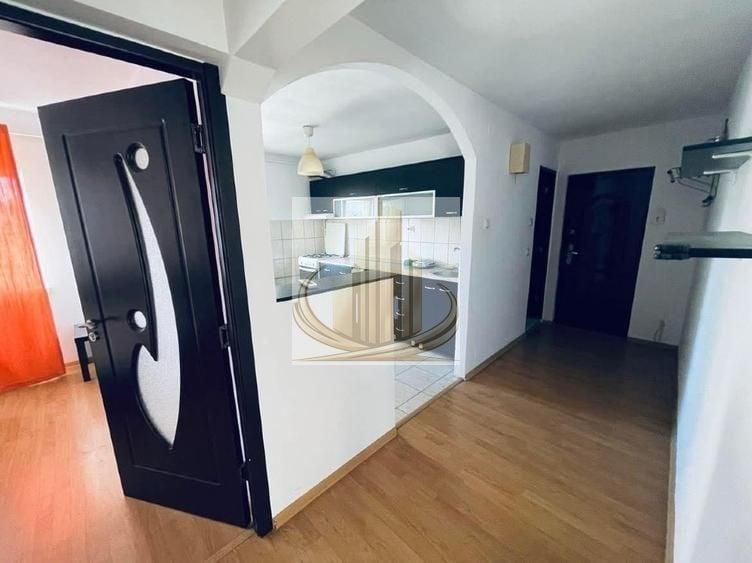 Apartament cu 2 camere decomandat în Berceni