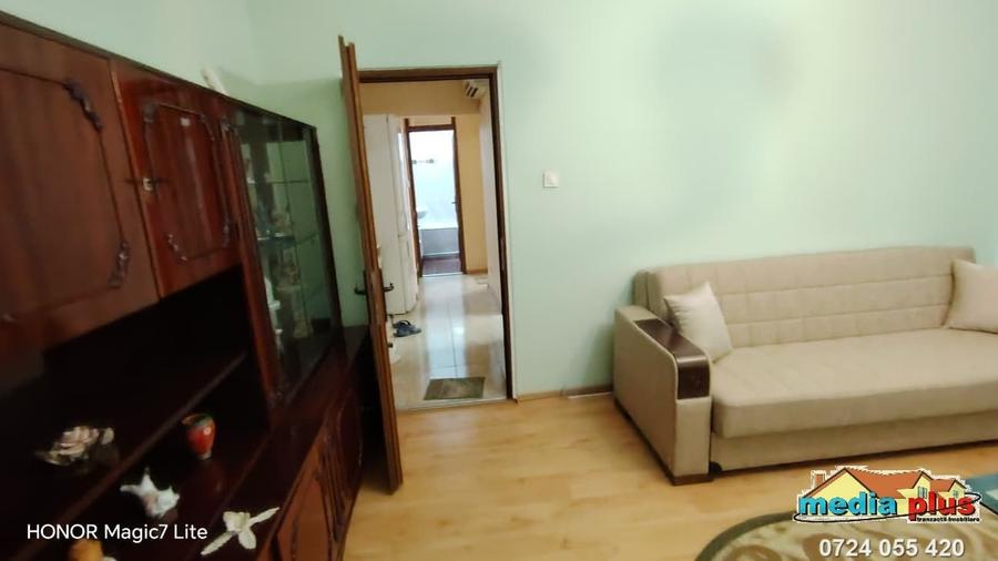 Apartament cu 2 camere decomandat în Mazepa 2