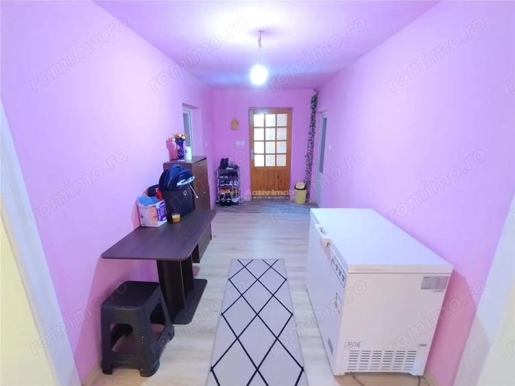 Casă cu Teren 1151 Mp în Oravița
