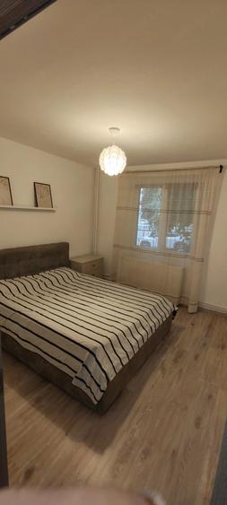 Apartament cu 2 camere decomandat în Berceni