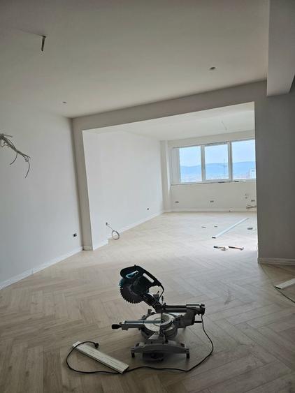 Apartament cu 3 camere decomandat în Șelimbăr