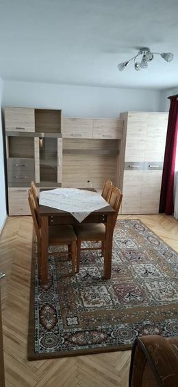 Apartament cu 2 camere decomandat în Zorilor