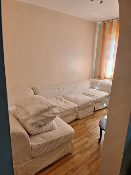 Apartament cu 3 camere semidecomandat în Brezoi