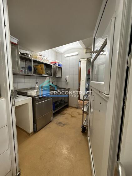 Proprietate specială, de 220 mp, în P-ța Unirii