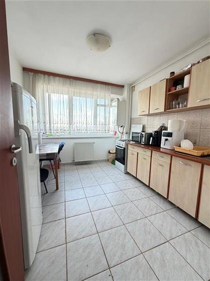 Vanzare garsoniera decomandata in bloc de apartamente, zona Garii - 1