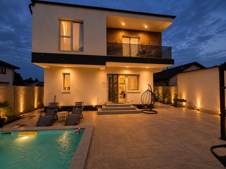Casă individuală cu 4 camere cu Piscina în Voluntari