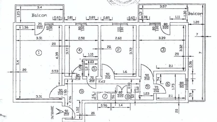 Apartament cu 3 camere decomandat în Alexandriei